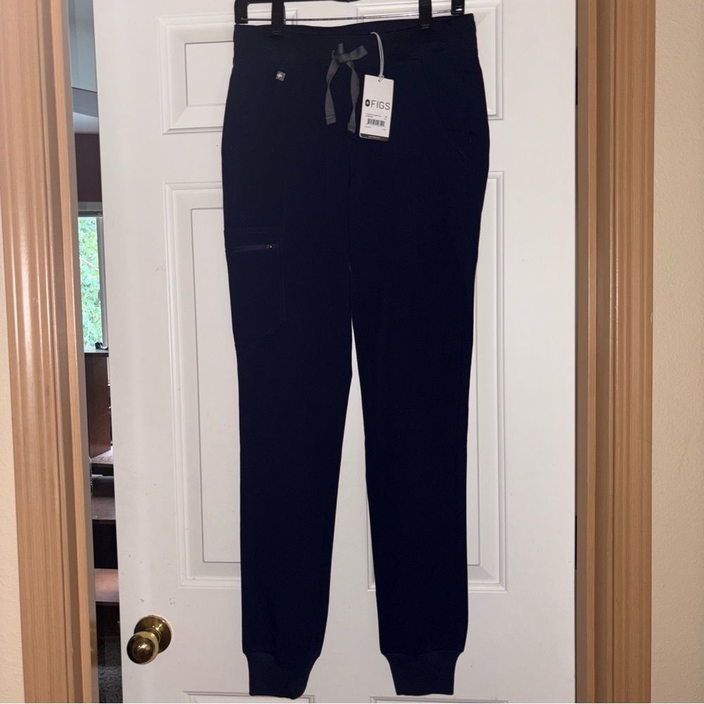 NWT Figs Zamora Jogger Scrub Pants Navy Women’s Size XS/T (Tall)